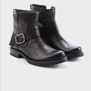 Frye Natalie boot